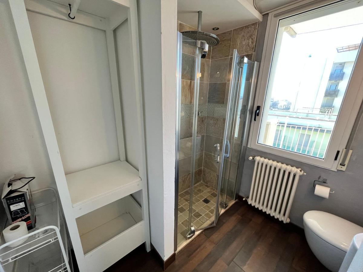 Residence Frontemare Rimini Ngoại thất bức ảnh