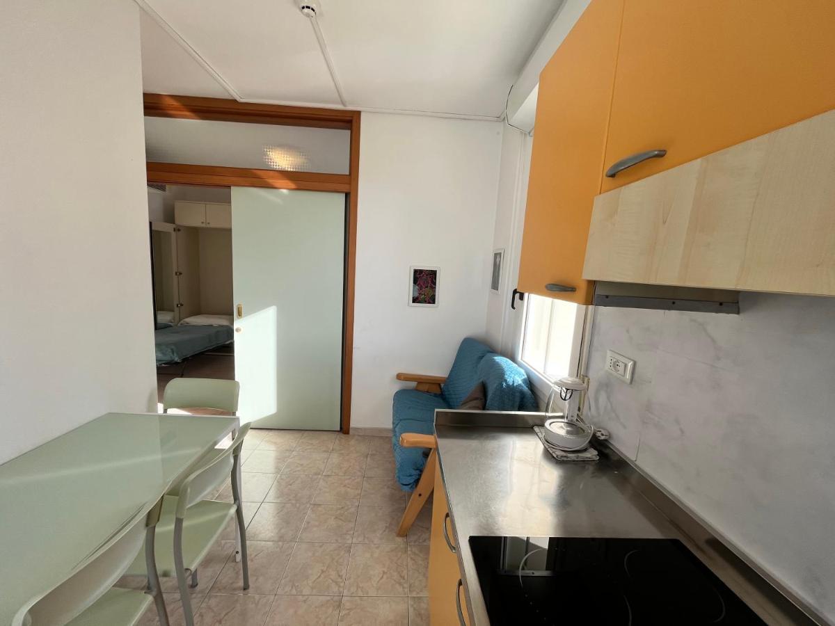 Residence Frontemare Rimini Ngoại thất bức ảnh