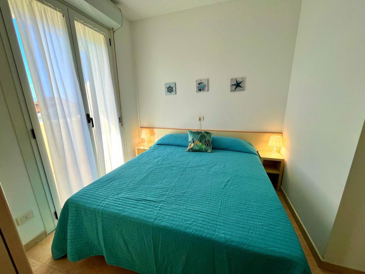 Residence Frontemare Rimini Ngoại thất bức ảnh